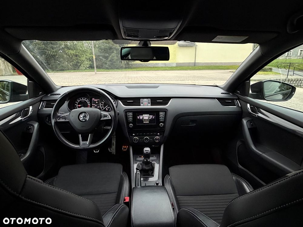Skoda Octavia 2.0 TDI RS - 15