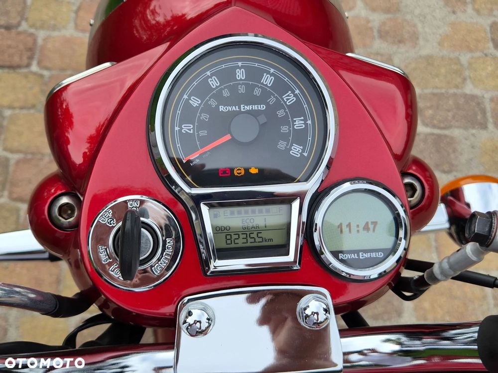 Royal Enfield Classic - 4