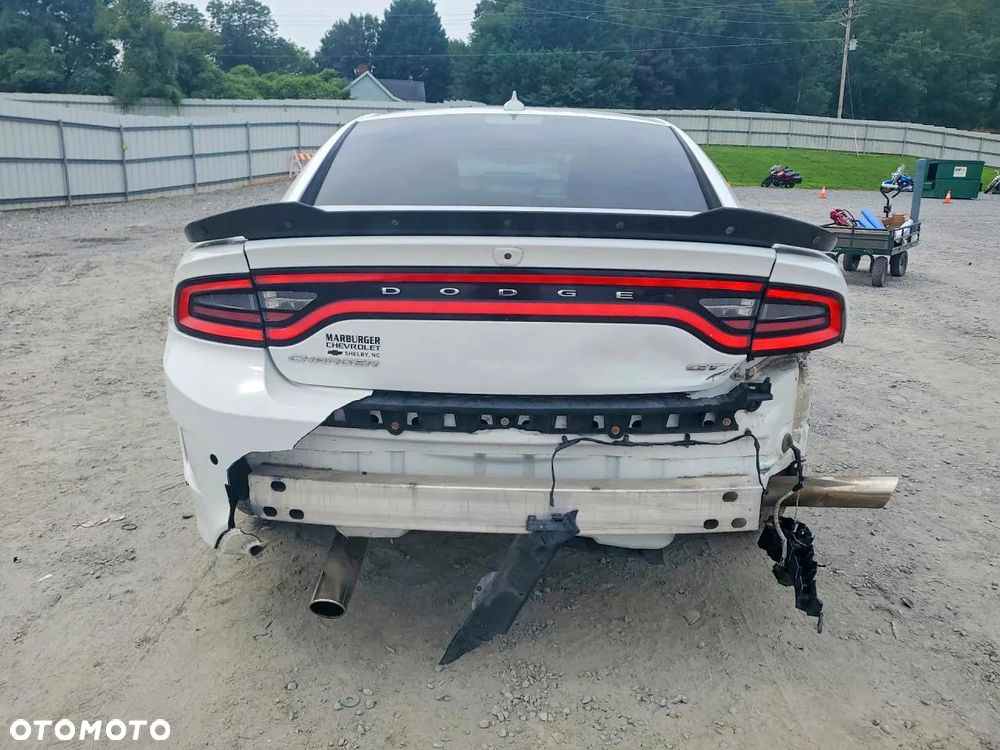 Dodge Charger - 6
