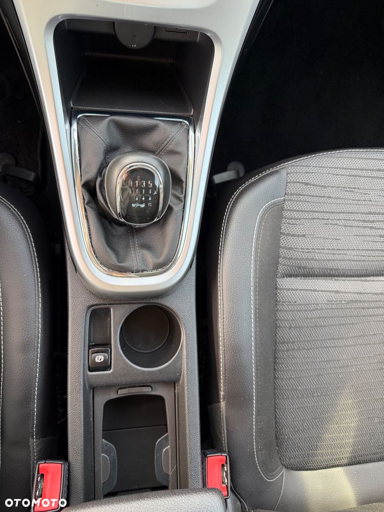 Opel Astra 1.4 Turbo Active - 21