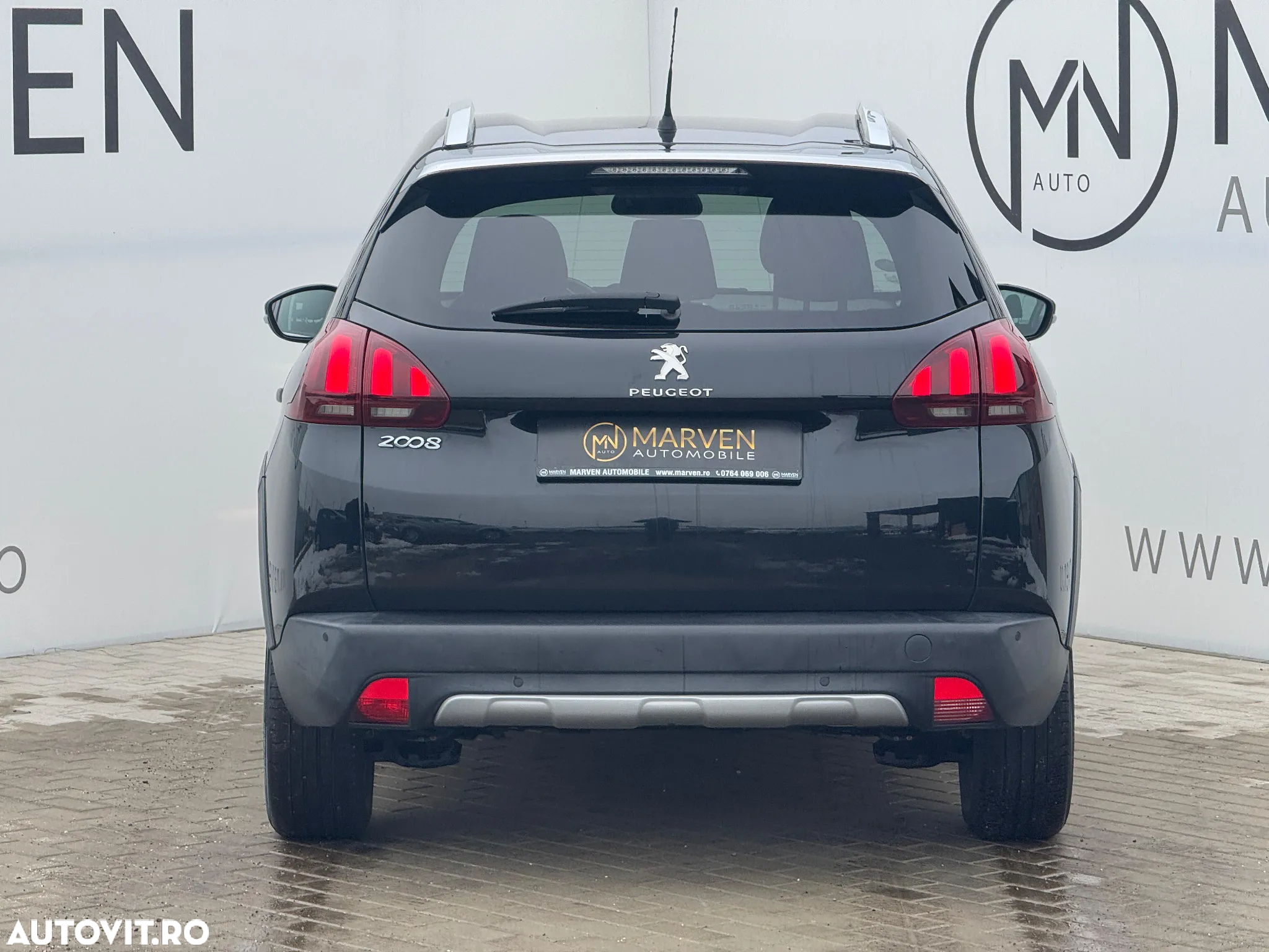 Peugeot 2008 1.2 PureTech Turbo EAT6 S&S Allure - 5