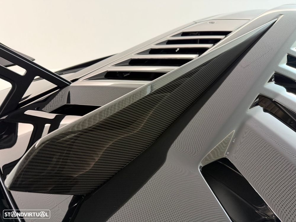 Lamborghini Huracán STO - 21