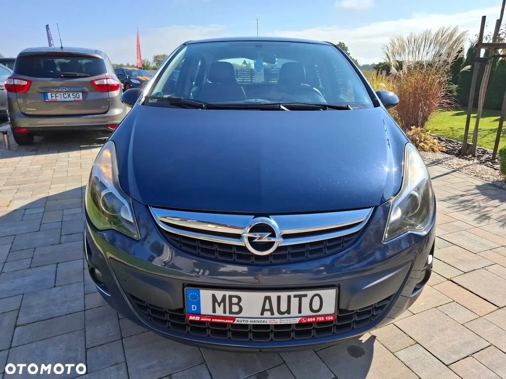 Opel Corsa 1.4 T Cosmo S&S - 31