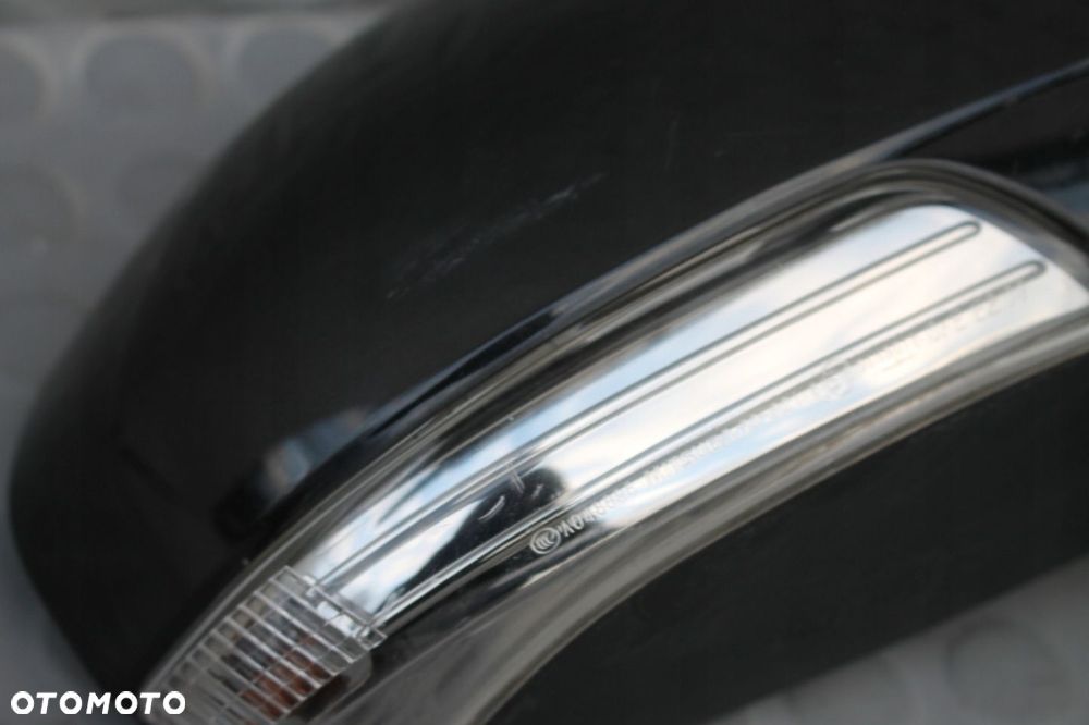 LUSTERKO PRAWE 5 PIN TOYOTA VERSO-S 10-15 209 - 7