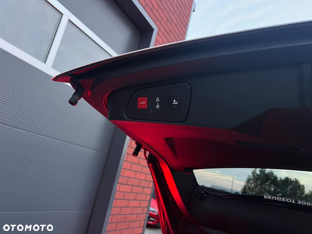 Peugeot 3008 BlueHDi 120 Stop & Start EAT6 Allure - 26