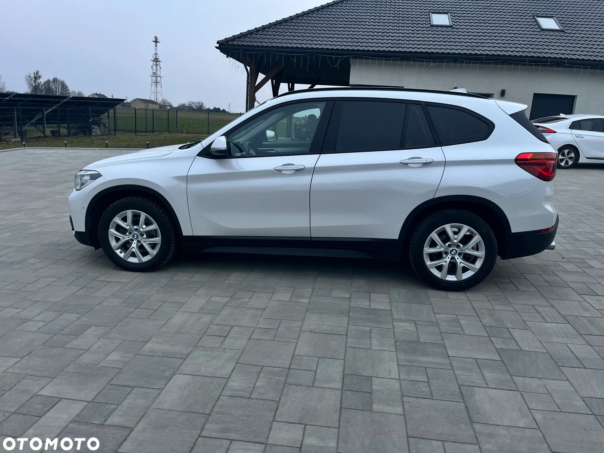 BMW X1 sDrive18i Business Edition - 8