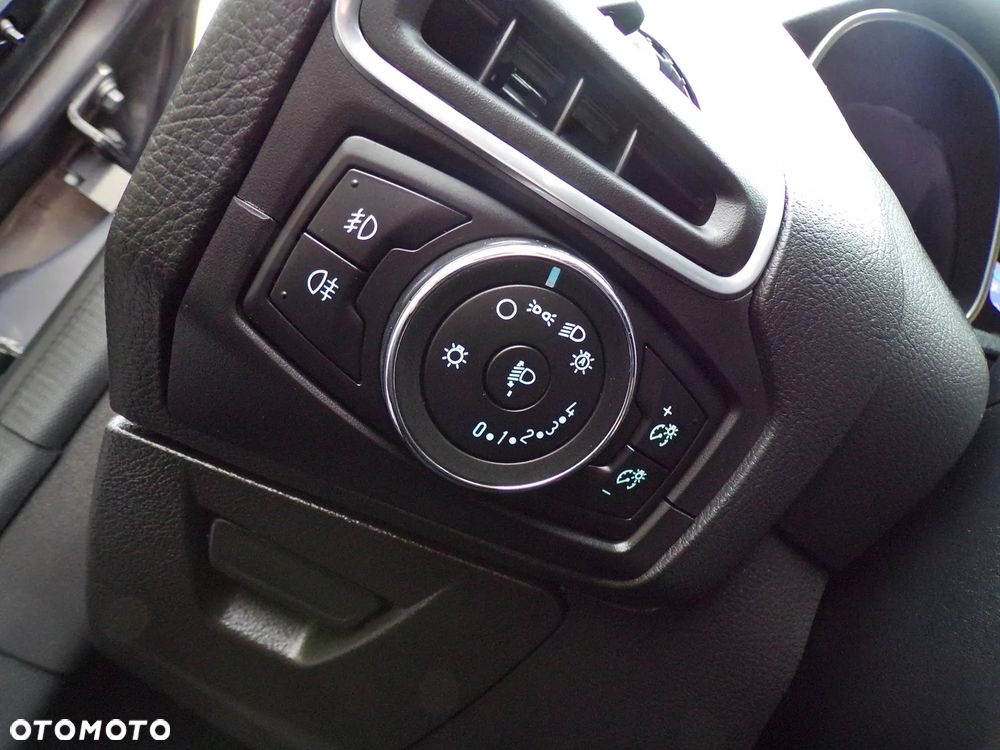 Ford Focus 1.6 TDCi Titanium - 18