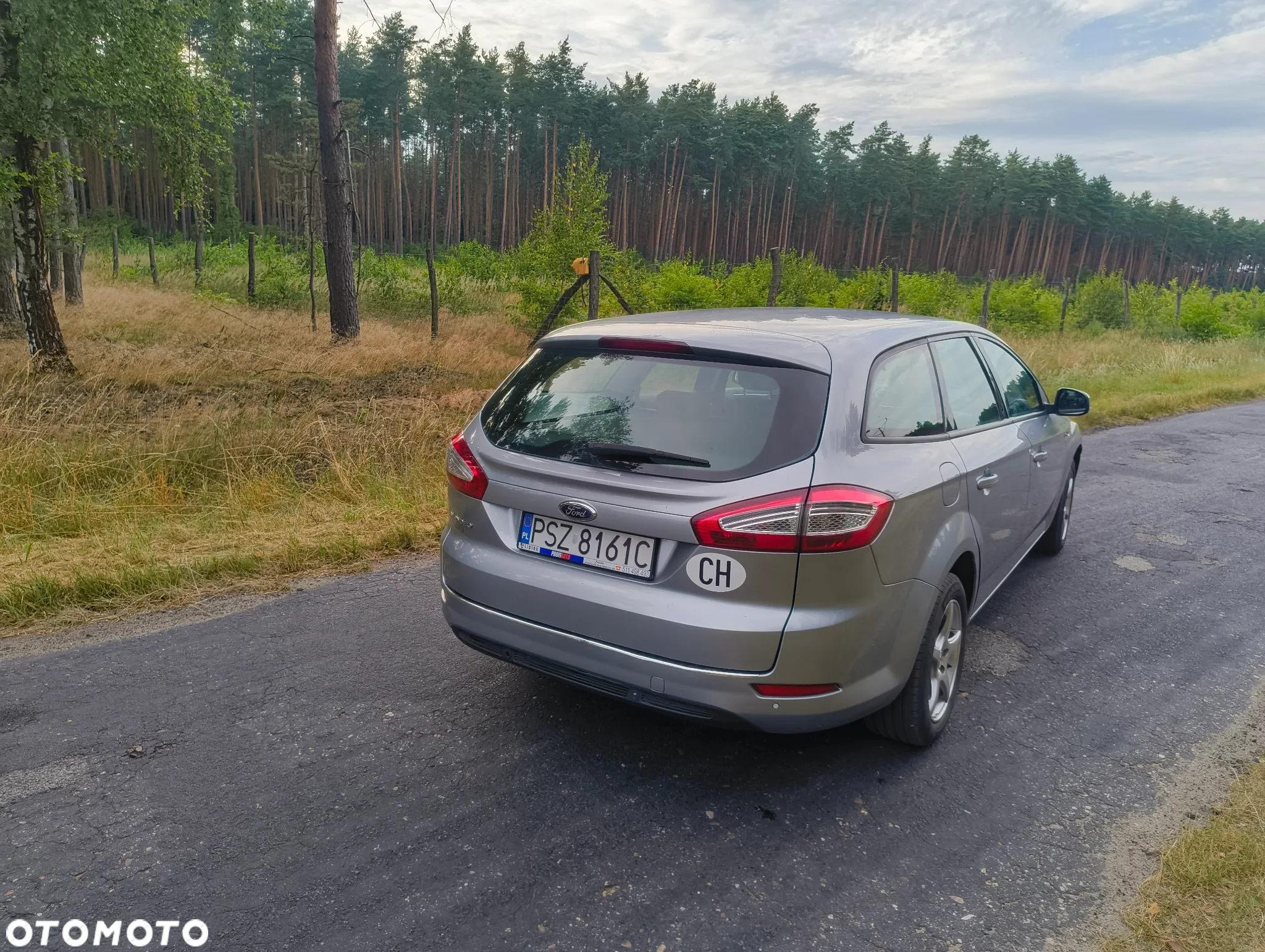 Ford Mondeo 2.0 TDCi Ambiente - 10