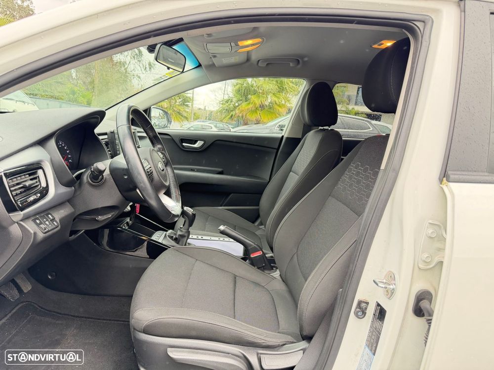 Kia Rio 1.0 T-GDi EX - 24