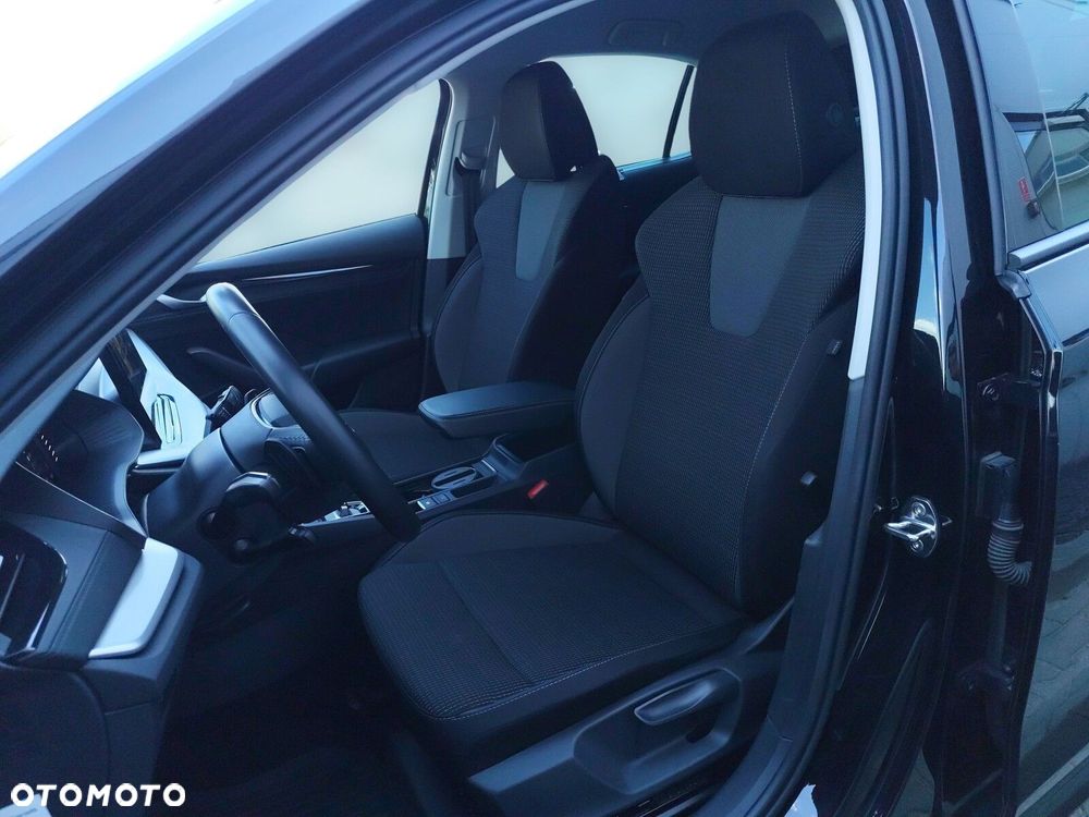 Skoda Octavia 1.5 TSI mHEV Selection DSG - 11