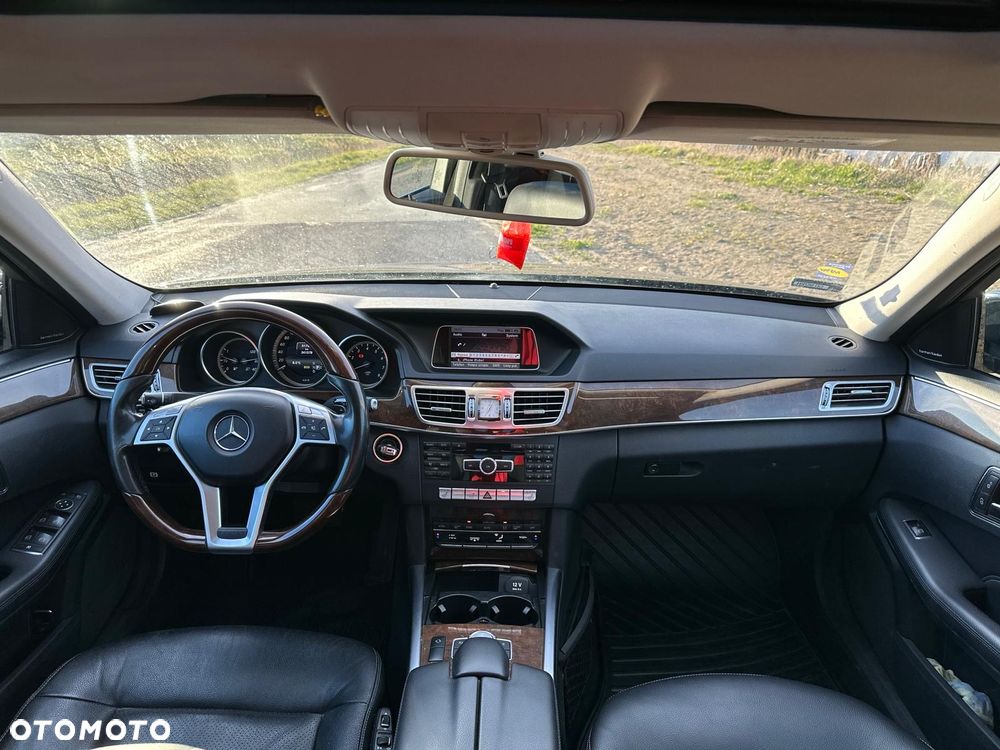 Mercedes-Benz Klasa E 200 NGT BlueEFFICIENCY - 13