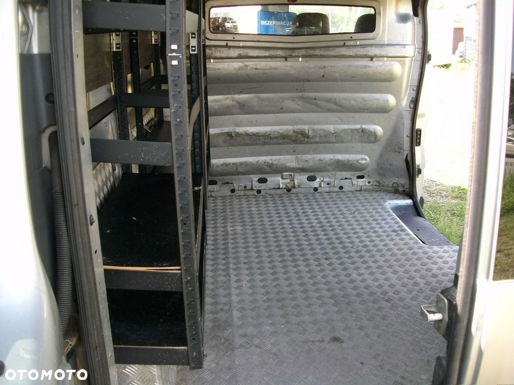 Opel Vivaro - 7