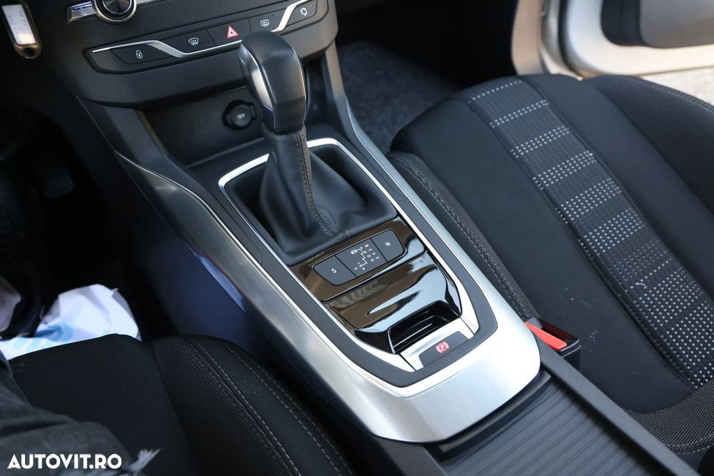 Peugeot 308 e-HDi FAP 115 Stop&Start EGS6 Allure - 28