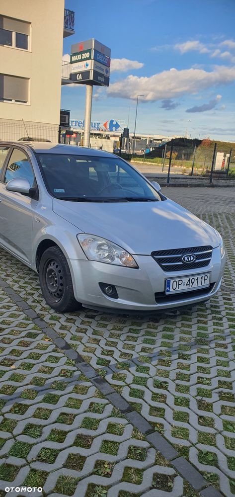 Kia Ceed 1.6 Comfort - 1
