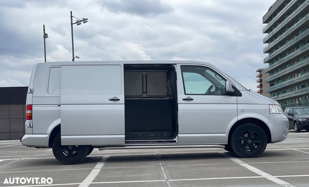 Volkswagen Transporter T5 - 5