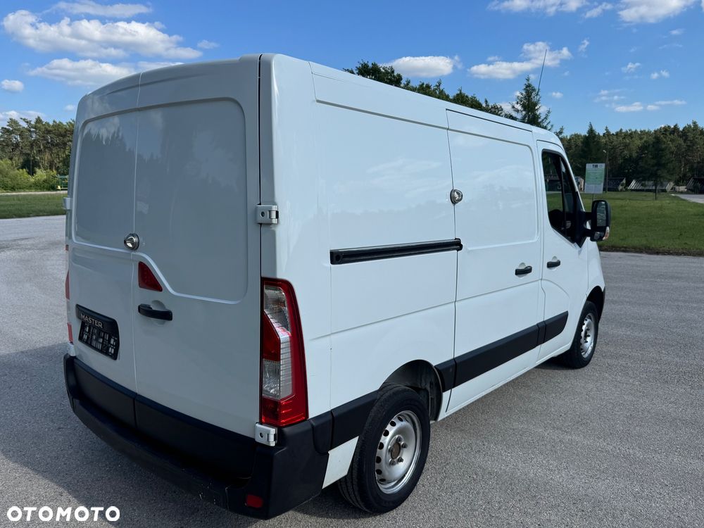 Renault Master 2.3 L1H1 blaszak z niemiec - 4