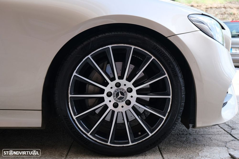 Mercedes-Benz E 220 d - 28