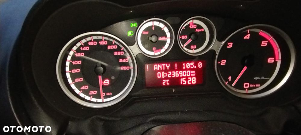 Alfa Romeo Mito 1.3 JTDM - 6