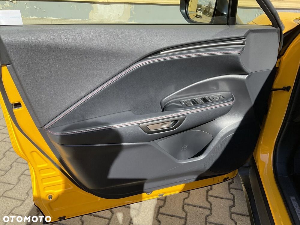 Lexus LBX 1.5 Hybrid Emotion - 20