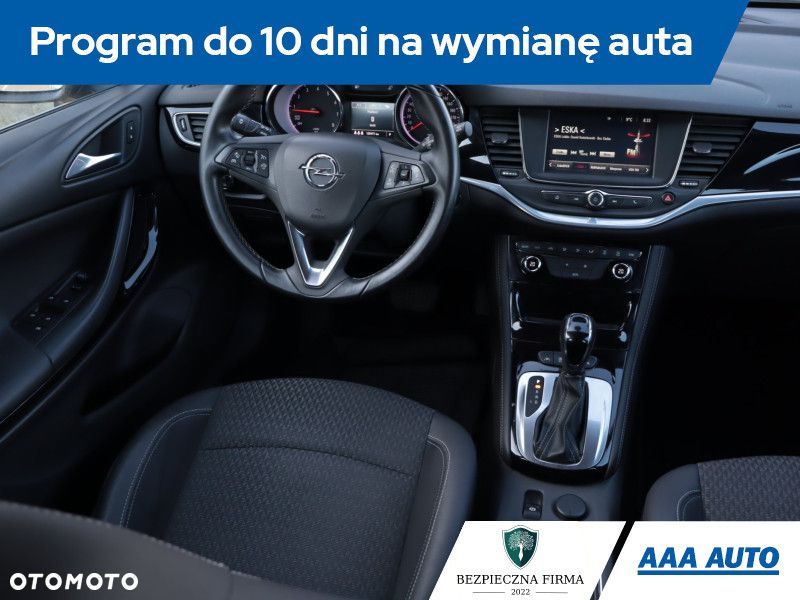 Opel Astra - 8