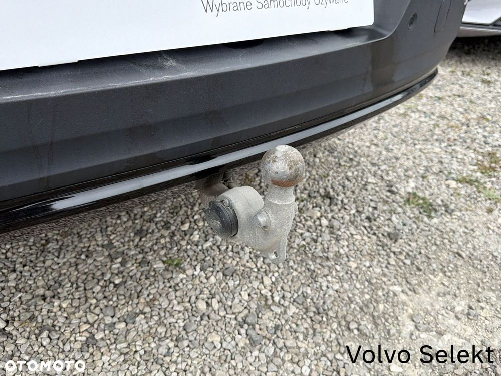 Volvo XC 40 - 22