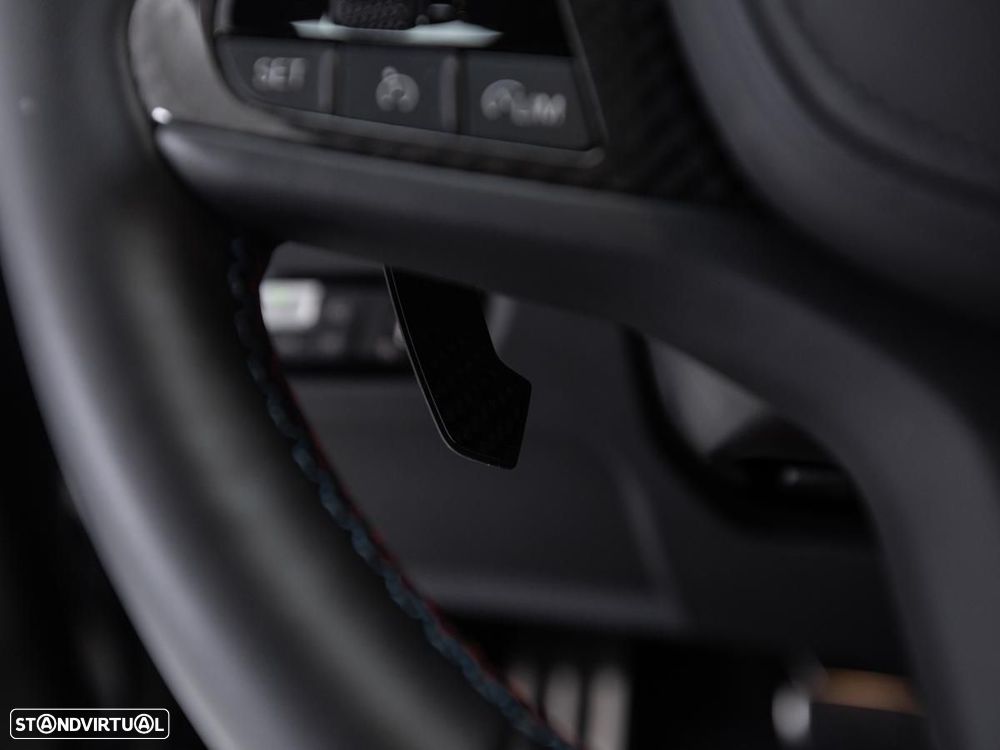 BMW M2 Auto - 32