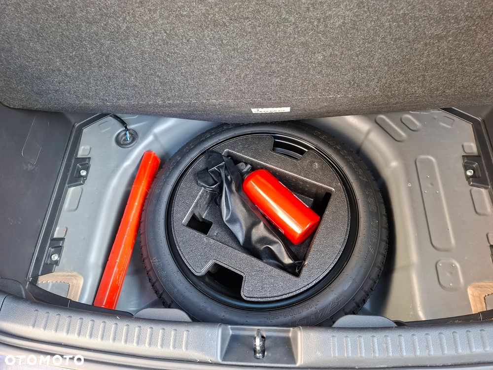 Toyota Yaris Hybrid 1.5 Active - 29