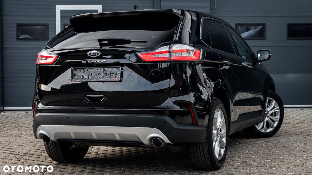 Ford Edge - 8