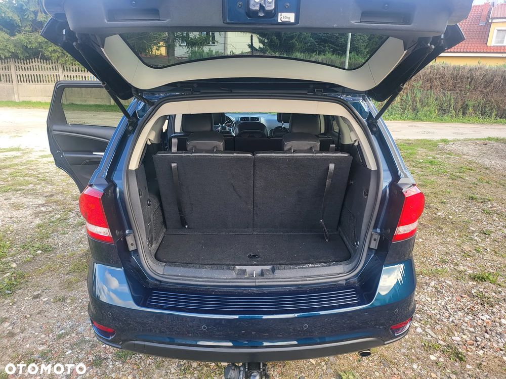 Fiat Freemont 2.0 Multijet 16V DPF Automatik Allrad Black Code - 25