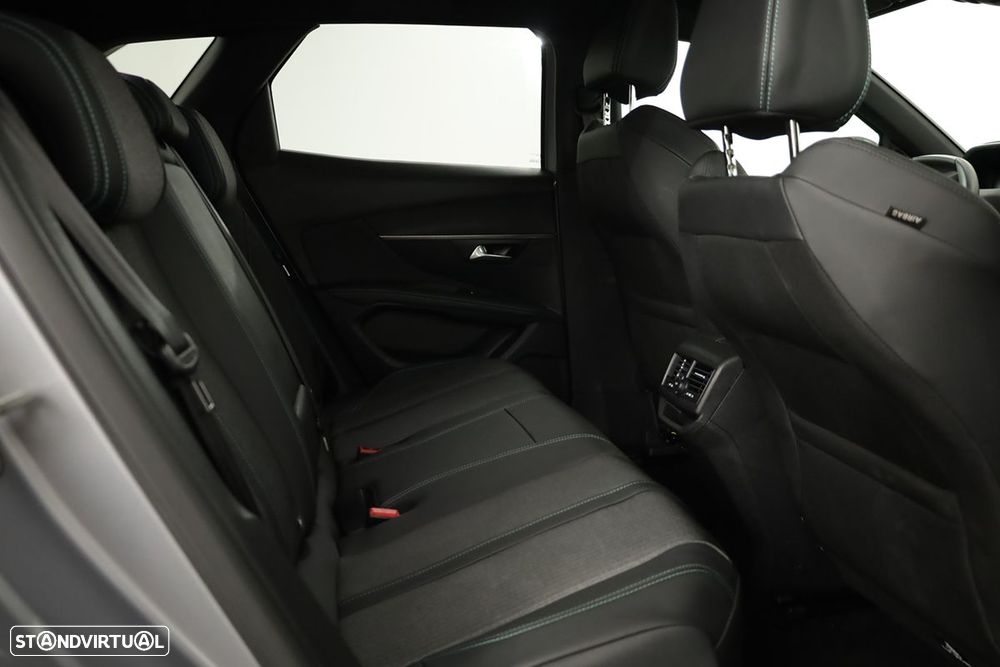 Peugeot 3008 1.6 Hybrid Allure Pack e-EAT8 - 22