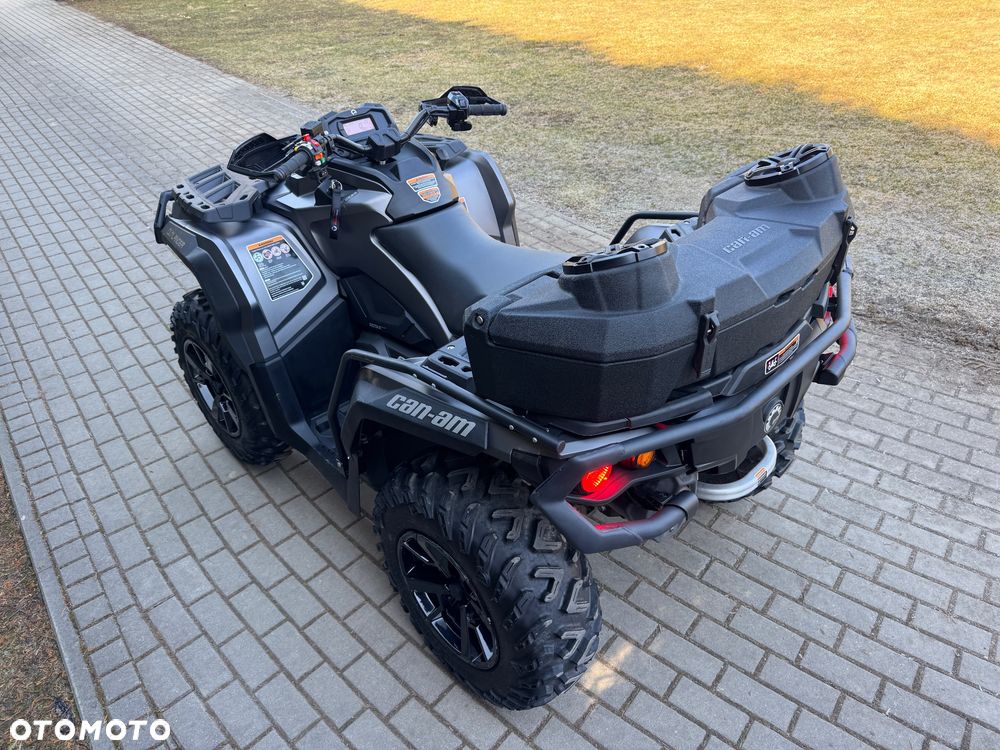 Can-Am Outlander - 11