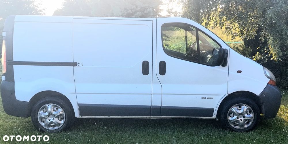 Renault Trafic - 11