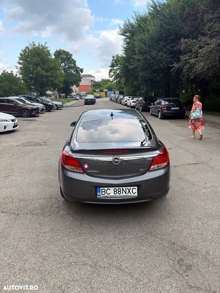 Opel Insignia 2.0 CDTI Sport - 4
