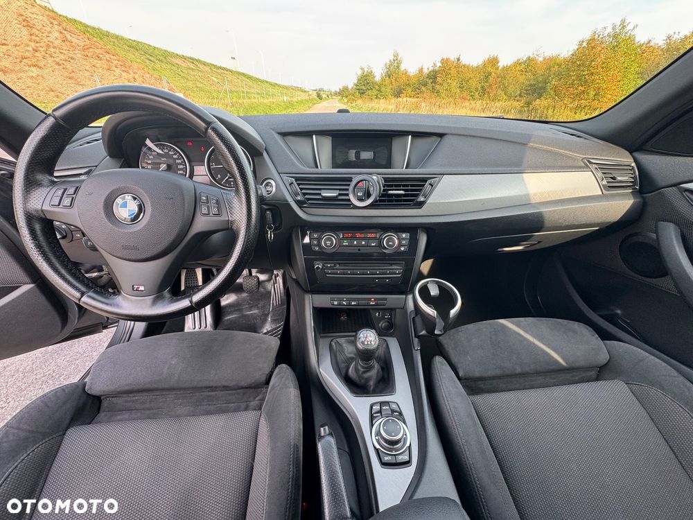 BMW X1 - 10
