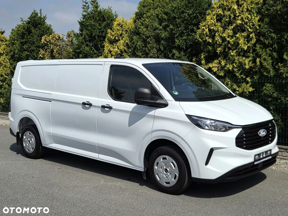Ford TRANSIT CUSTOM - 1
