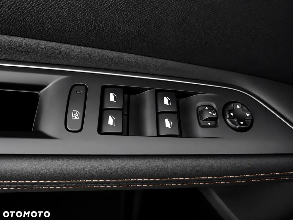 Peugeot 3008 1.6 PureTech GPF GT Line S&S EAT8 - 9