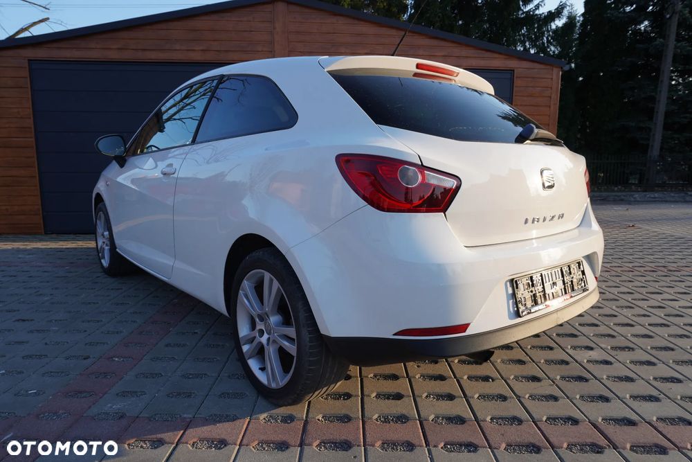 Seat Ibiza 1.6 16V Sport Edition - 14