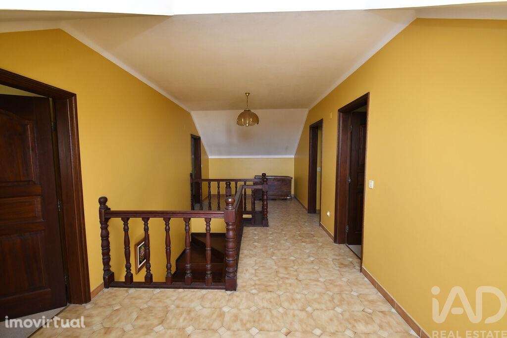 Casa / Villa T4 em Moure de 330,00 m2 - Grande imagem: 5/25