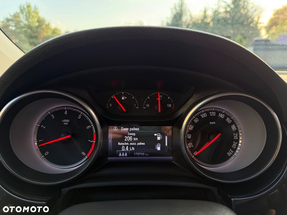 Opel Astra 1.4 Turbo Innovation - 18