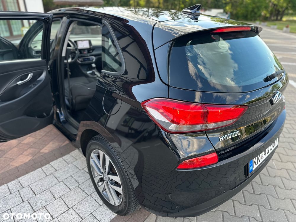 Hyundai i30 1.4 Premium - 19