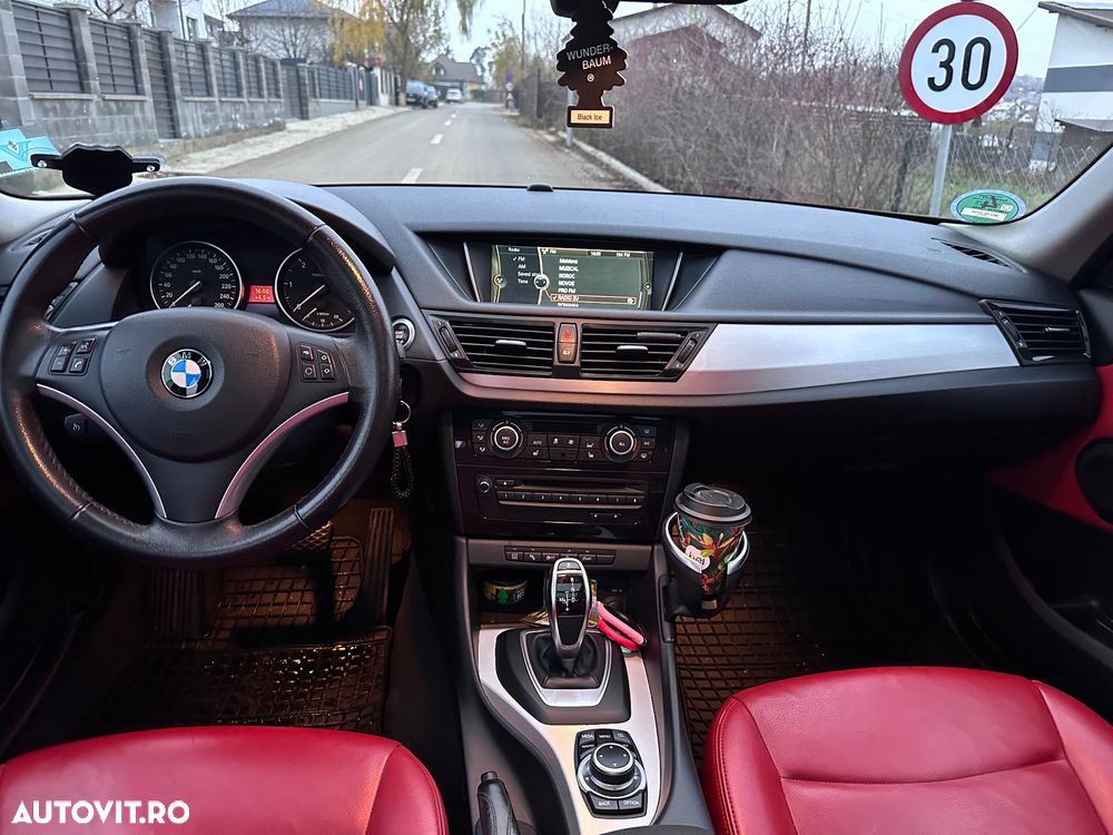 BMW X1 xDrive18d Aut. Sport Line - 7