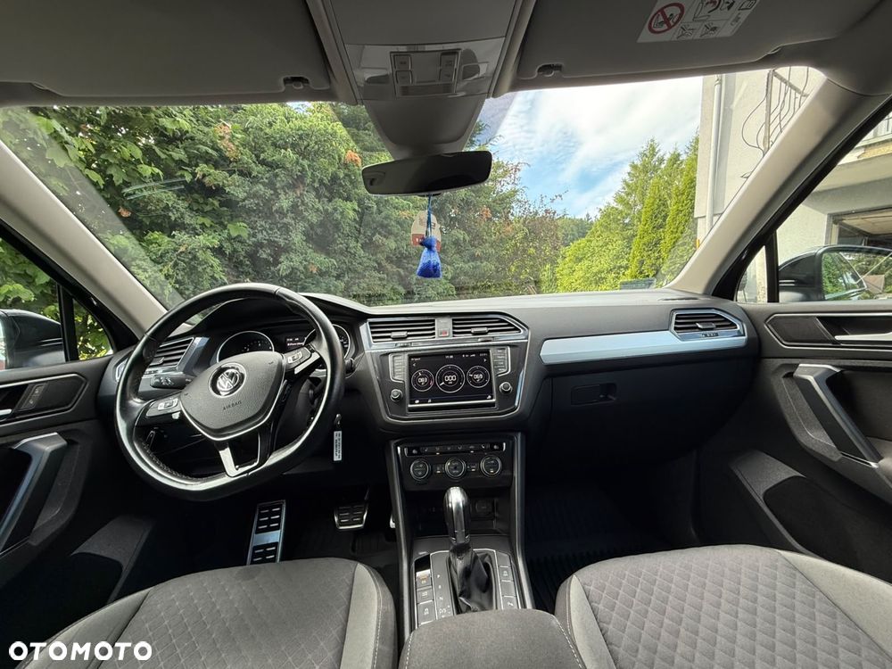 Volkswagen Tiguan - 8