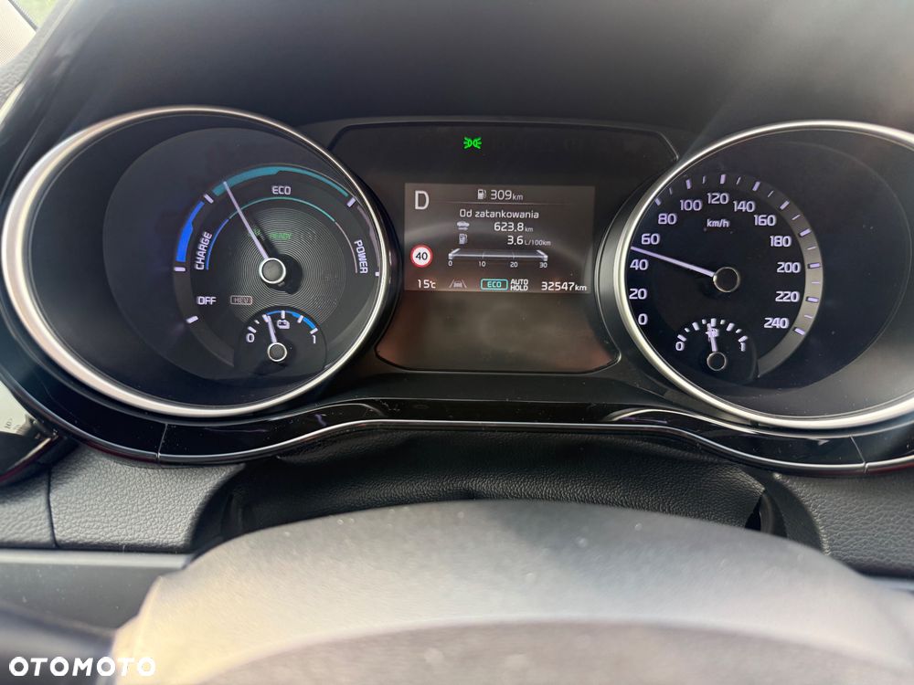Kia XCeed - 30
