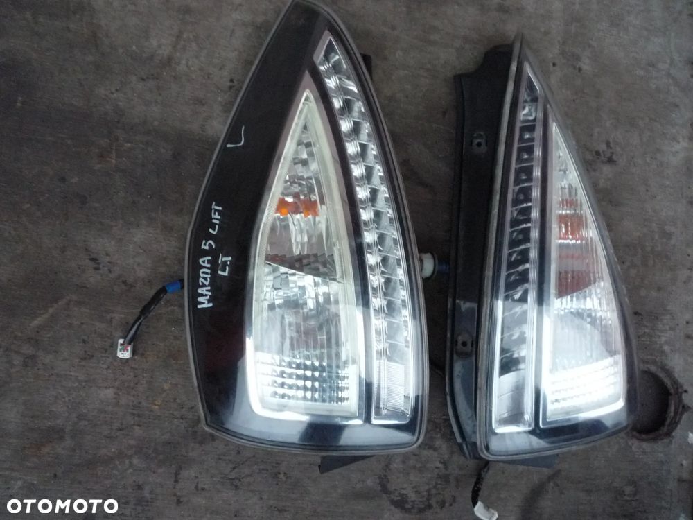 MAZDA 5 I LIFT LAMPA TYLNA PRAWA - 2