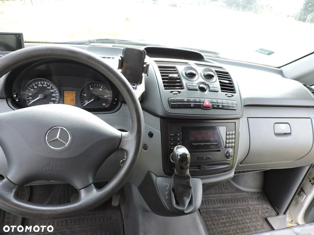 Mercedes-Benz Vito - 15