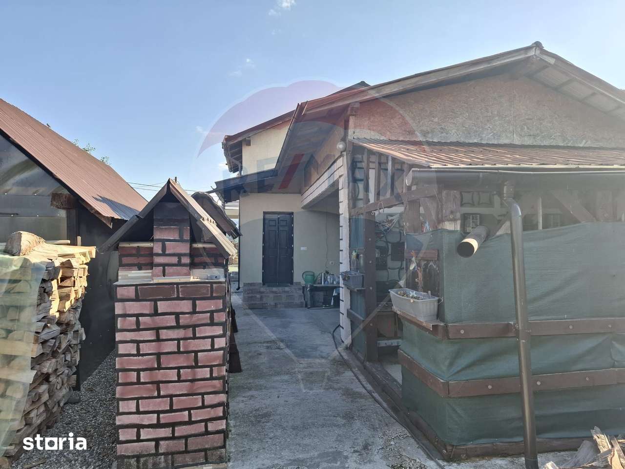 Casă / Vilă cu 4 camere de vânzare - Imagine principală: 4/20