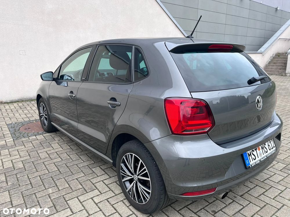 Volkswagen Polo - 10