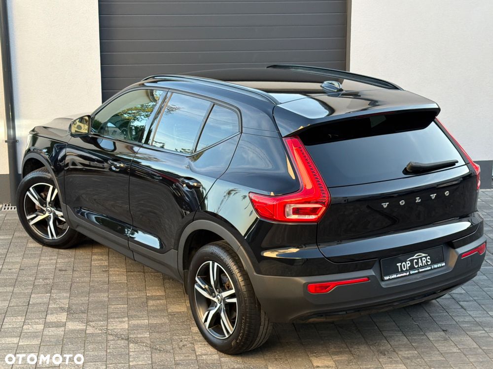 Volvo XC 40 T3 Geartronic RDesign - 27
