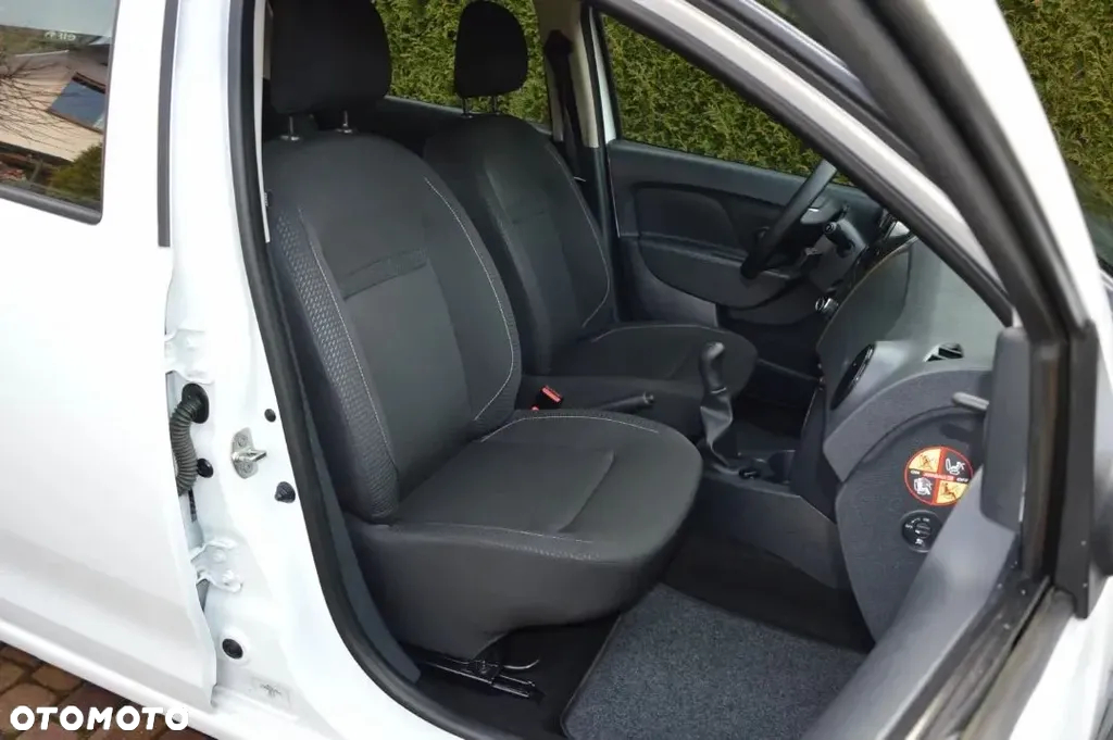 Dacia Sandero SCe 75 Comfort - 28