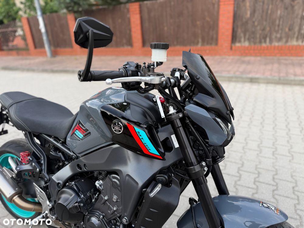 Yamaha MT - 4